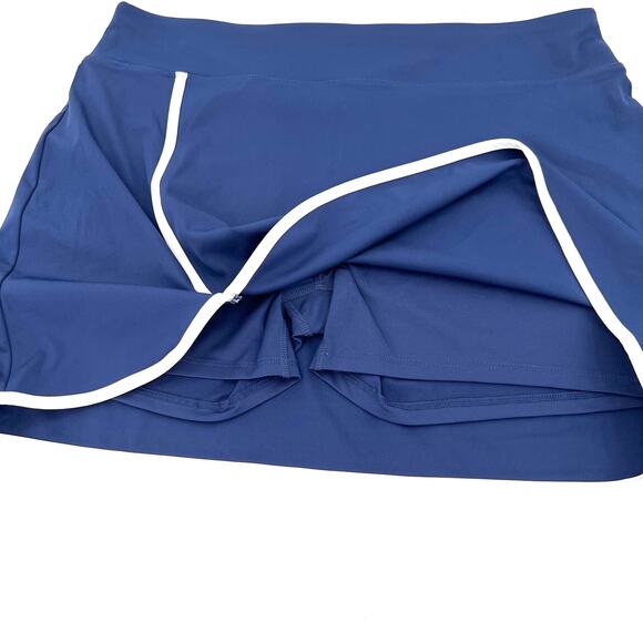 Tommy Baham Active tennis golf women’s palm leaves top and skort set. SPF 50 - Picture 4 of 13